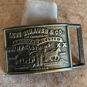 Vintage Levi Strauss & Co. Original Riveted Brass Belt Buckle 3" Logo - Unused